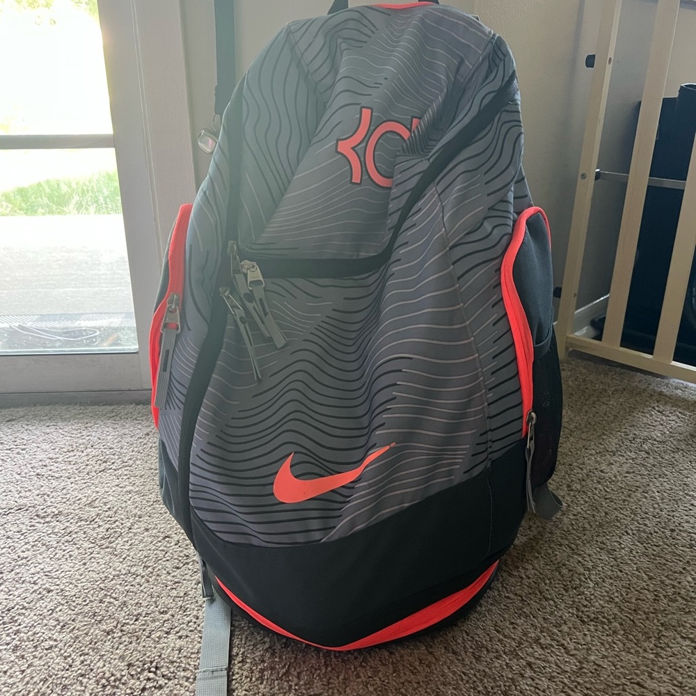 NIKE KD basketball backpack